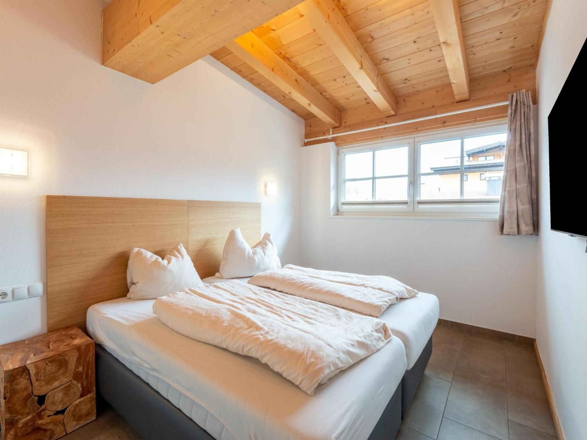 Luxury Penthouse With Balcony Ski Storage Carport Lift Brixen im Thale Buitenkant foto